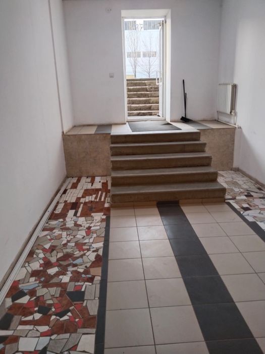 Сдам помещение на цокольном этаже