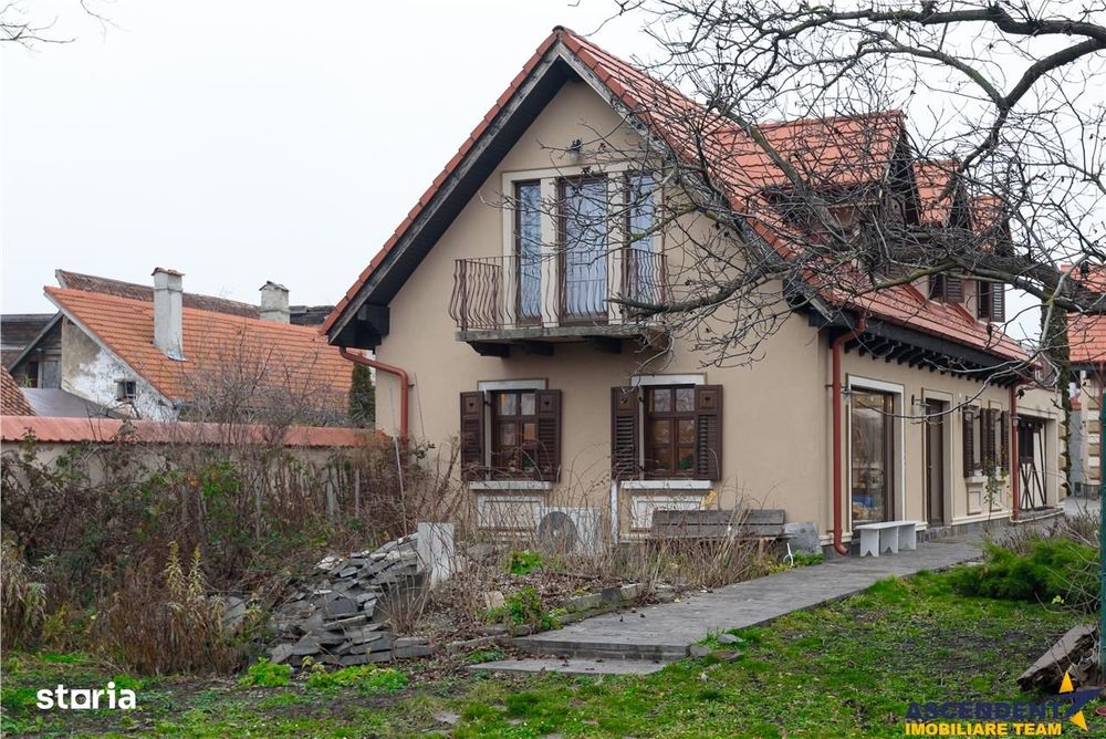 Casa spatioasa cu gradina si garaj, Sanpetru, Brasov