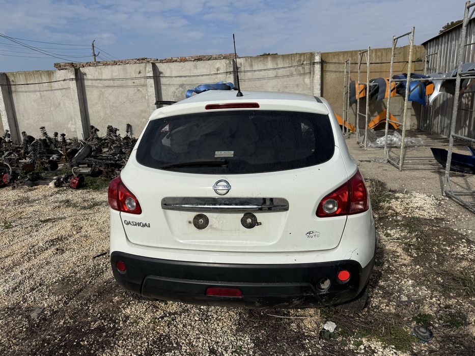Nissan Qashqai 1.6 114 на части
