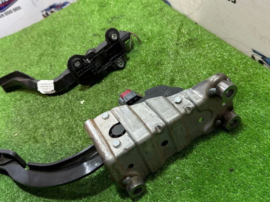 PEDALA ACCELERATIE ELECTRICA  JEEP COMPASS 2.1 DIESEL 2011 2007-2017 / LAND ROVER DISCOVERY 3 2.7 DIESEL 2007 2005-2009 COD OEM SLC00061 04891586AC
