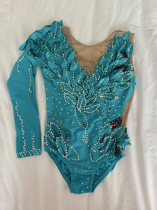 Трико за художествена гимнастика