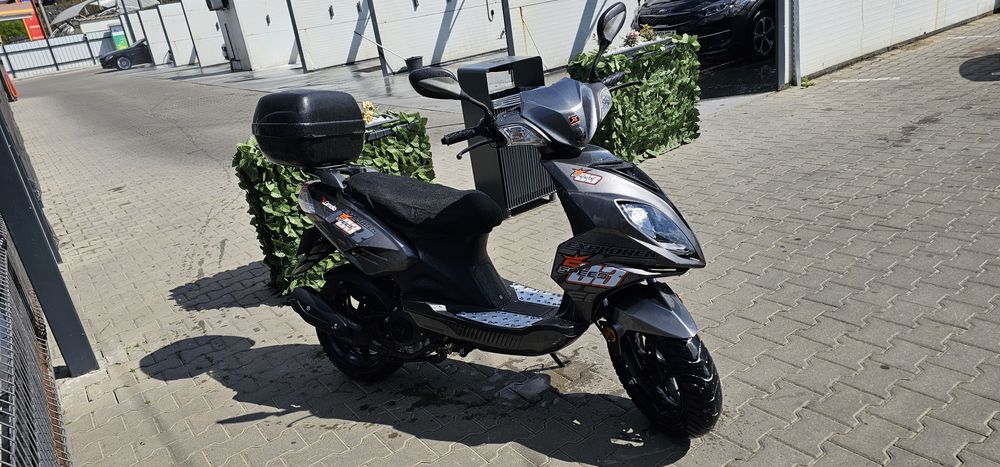 Scuter 50 cm 4t 2019