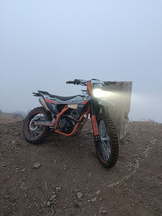 Продаю зумав s6 cb300r