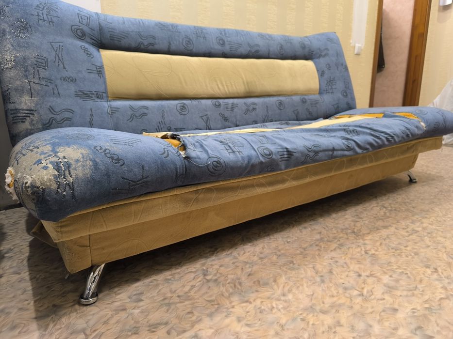 Отдам диван бесплатно