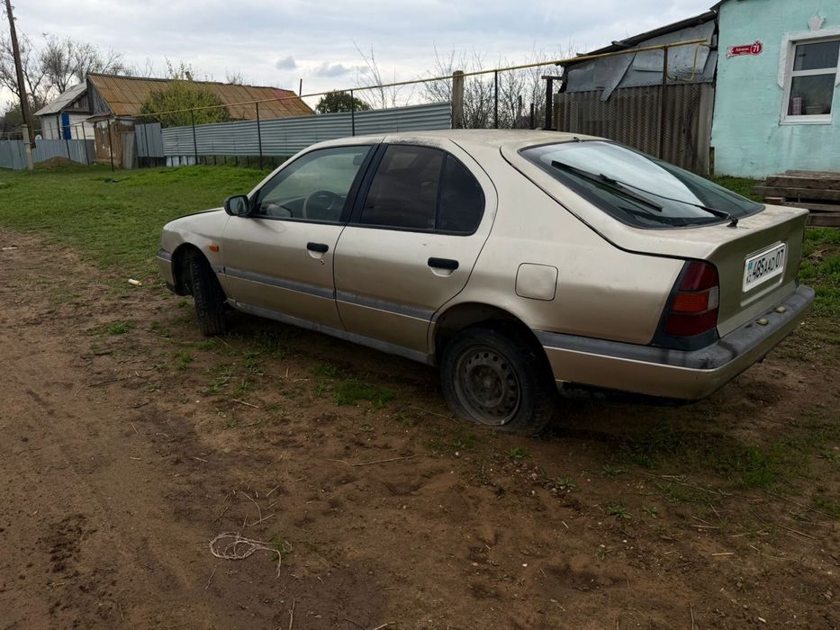 Продам нисан примеро 1995г
