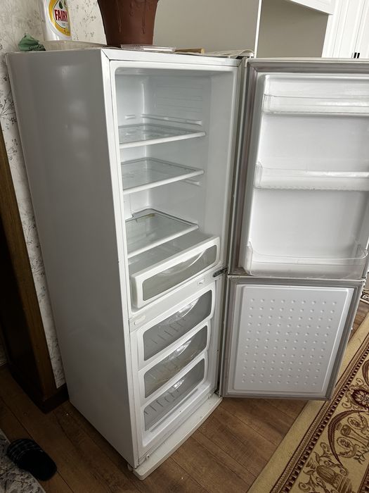 Продаётся холодильник!