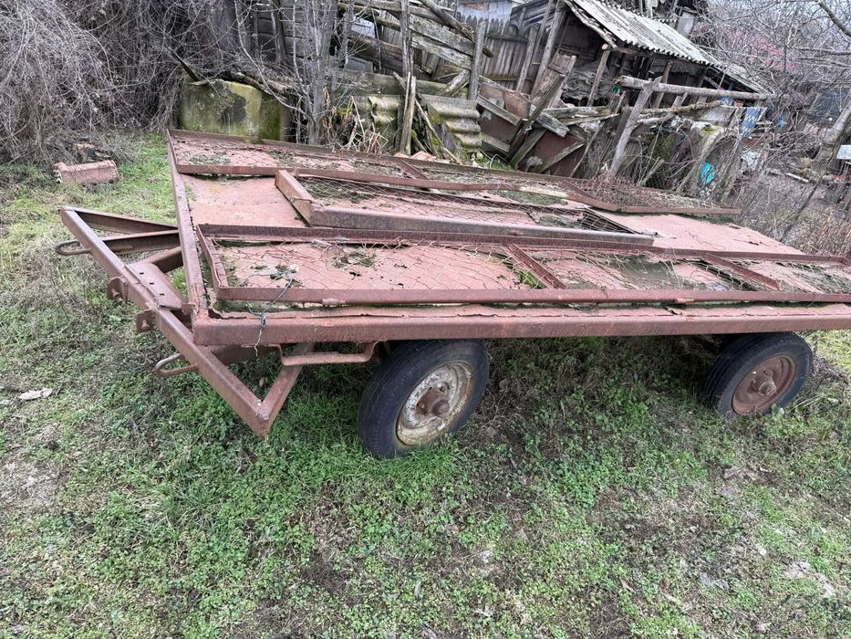 Platformă cărat baloți – 1500 lei negociabil