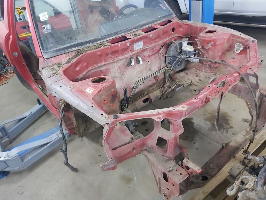 Голо купе Тойота Рав 4 1998 година