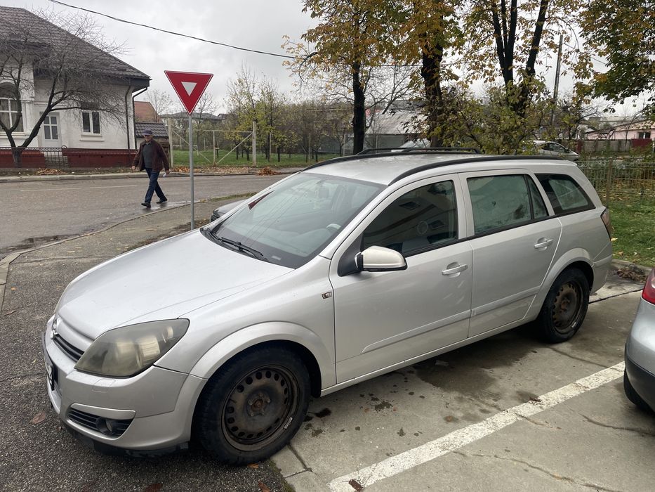 Astra h break primul proprietar romania