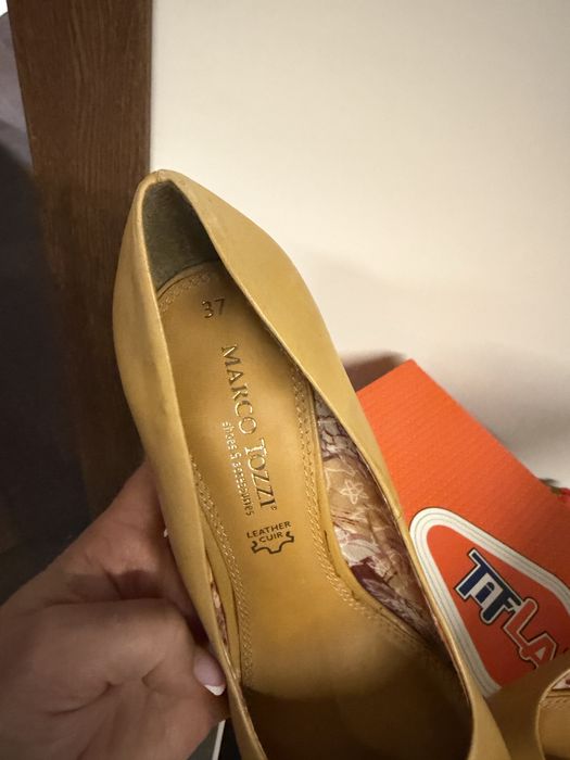 Продам туфли новые