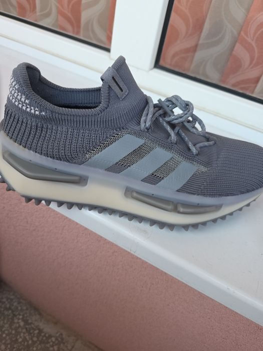 Adidas  nmd   s1