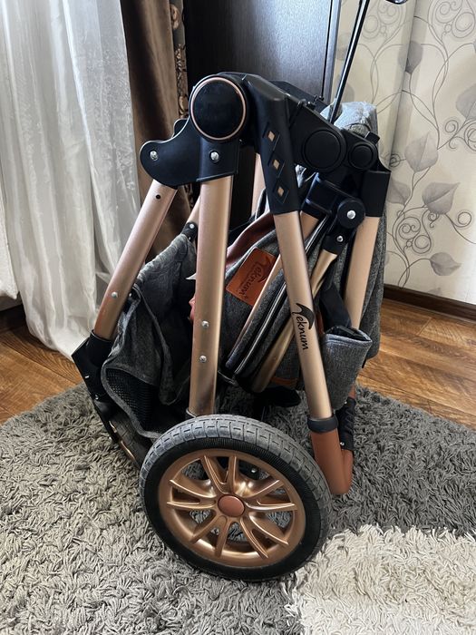 Продам коляску детскую