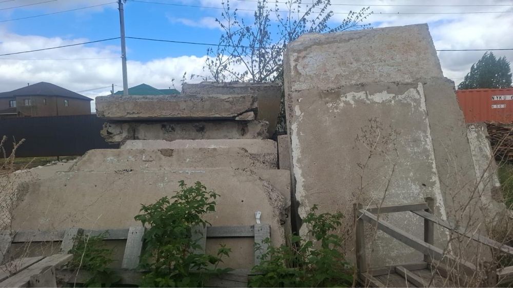 Блоки бетонные продам