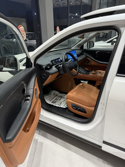 Gac aion V 650 km Rasmiy 3 yil kafolat yoki 100 min km + servis