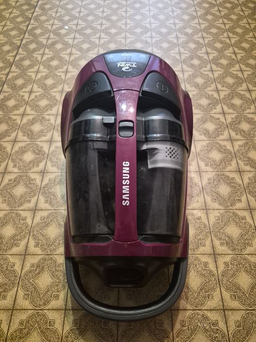 Продам пылесос!!!