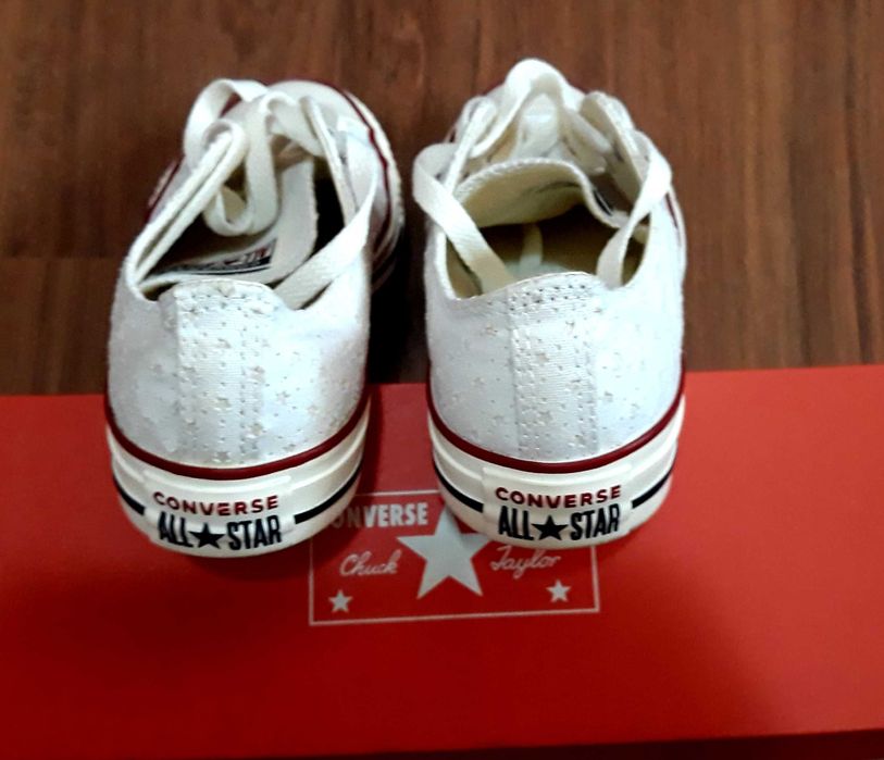 Teniși Converse Chuck Taylor