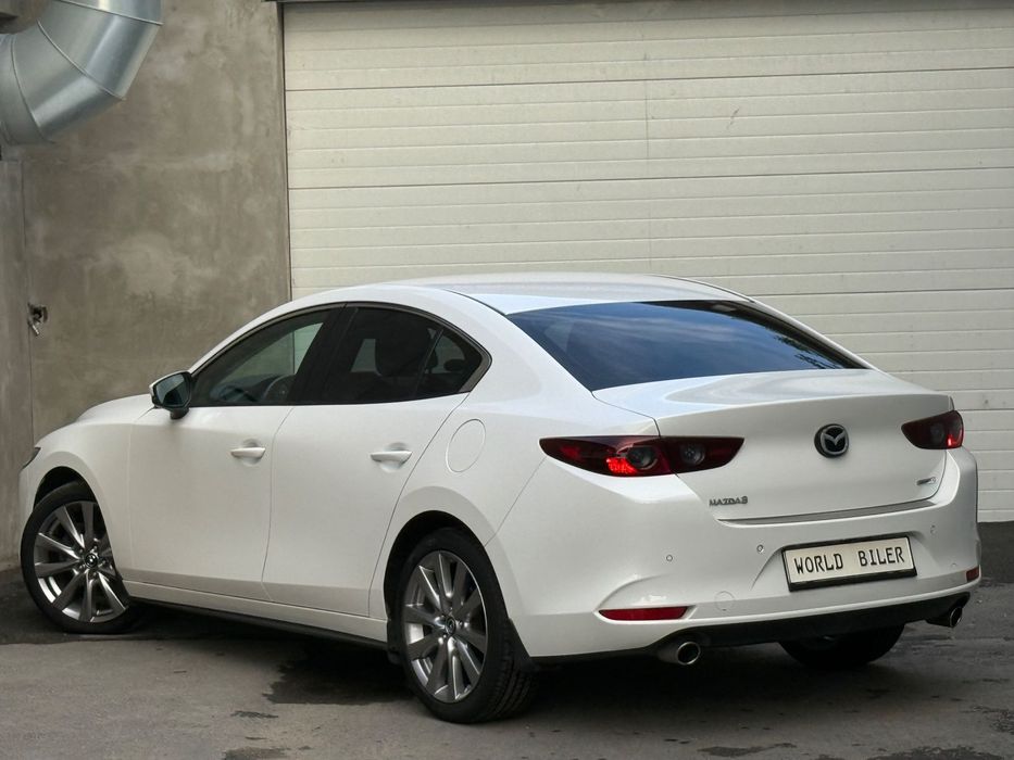 Mazda 3 2019 Sedan / 2.0i Aspirat / Full Service Mazda / Garantie 12 Luni