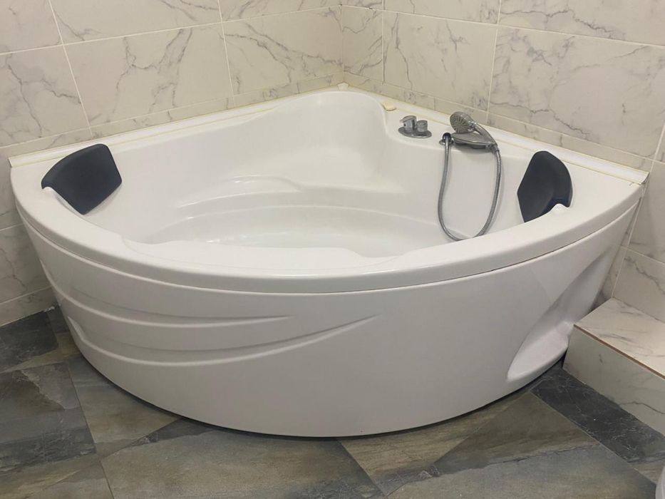 Джакузи срочно самовывоз