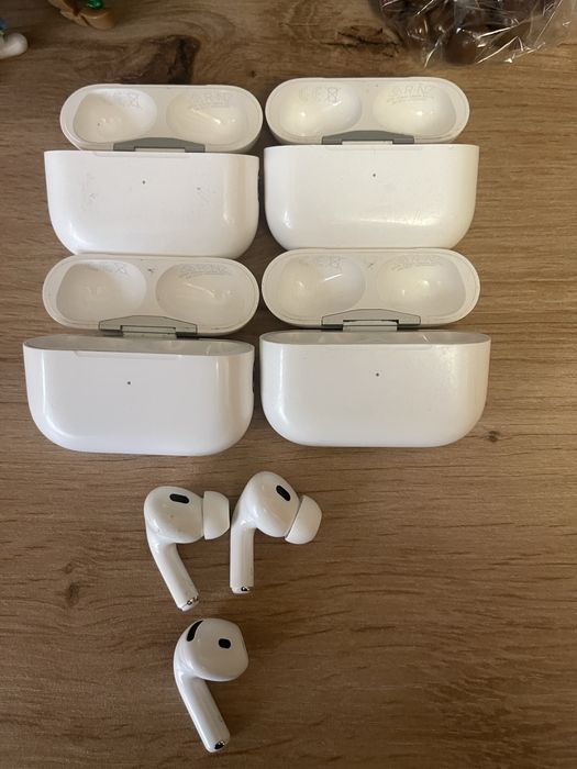 Carcasa Airpods pro2, pro1, Airpods4, Casca stanga, dreapta, airpods 4