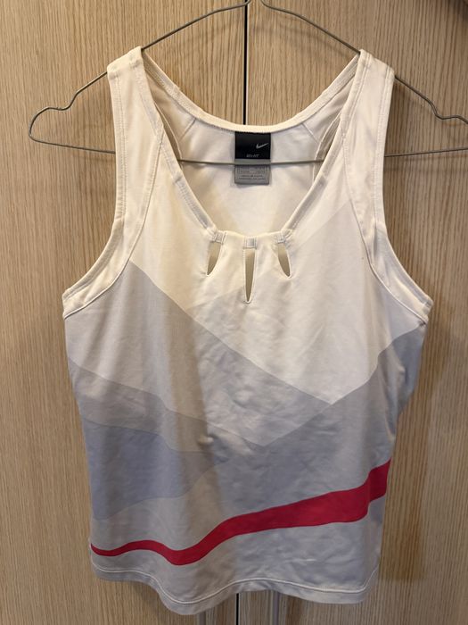Дамски спортен потник Nike