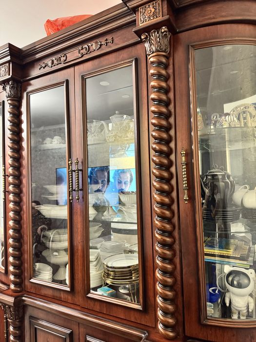 Буфет для гостиной