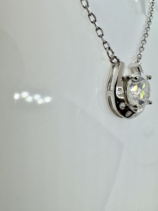 Сребърно колие с мойсанит (Диамант) 1 карат