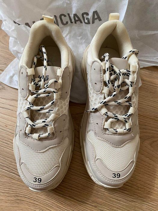 Сникърси BALENCIAGA- нови