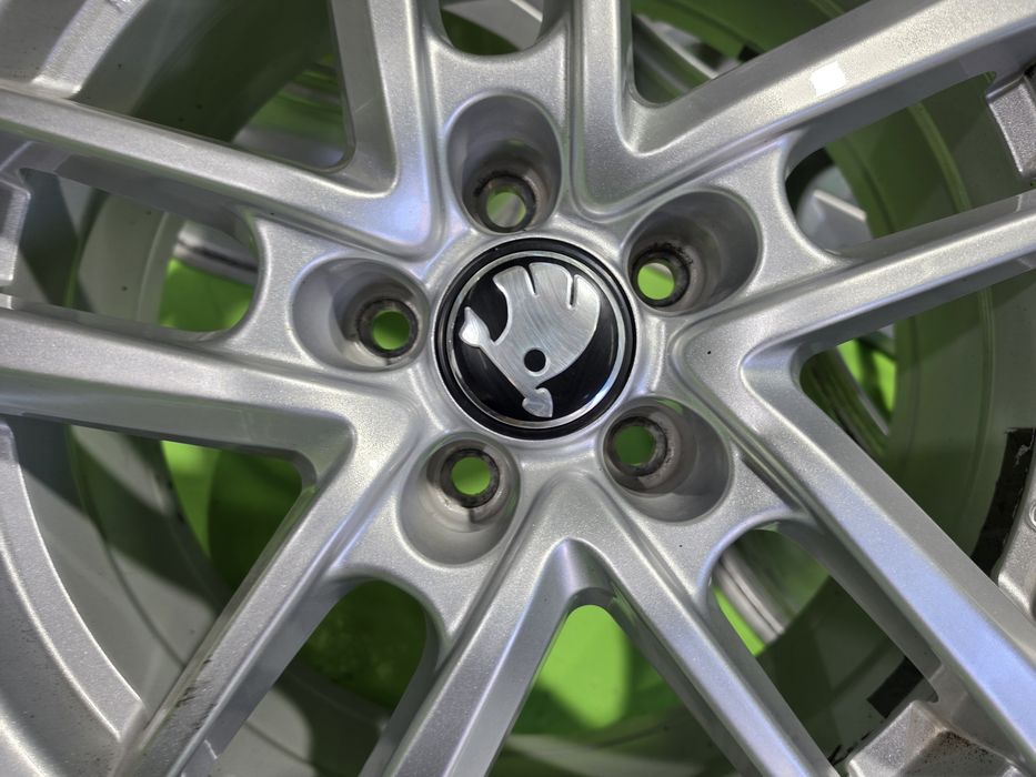 17 5x112 Skoda лети джанти 5х112 шкода