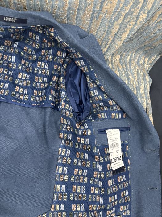 Костюм мужской.