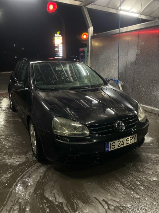 Vând golf V 1.9 Tdi