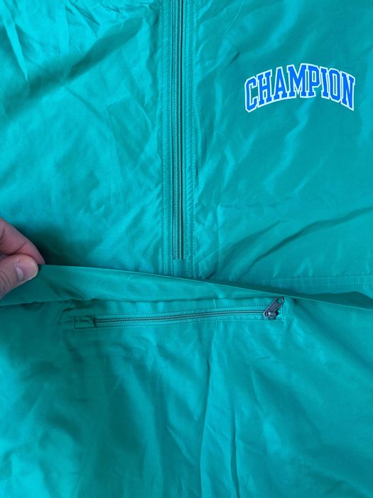 Анорак Champion (ветровка)