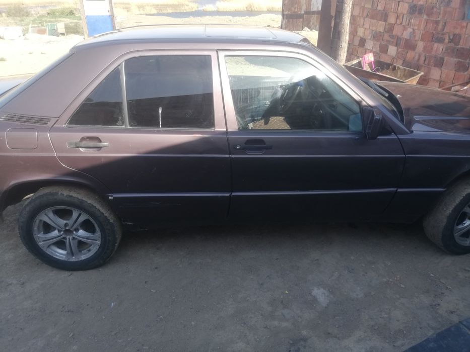 Продам мерс 190 дизел об. 2.5