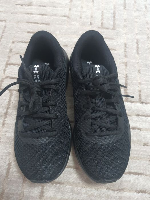 Нови маратонки за деца Under Armour /35номер/
