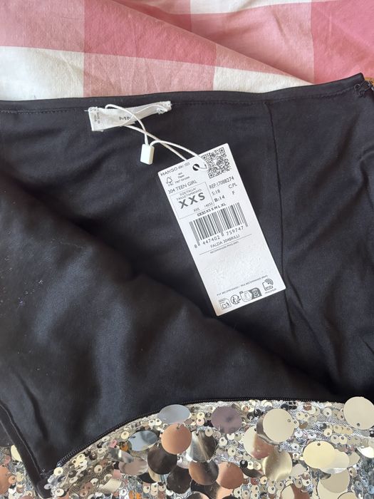 Ефектна пола с пайети MANGO