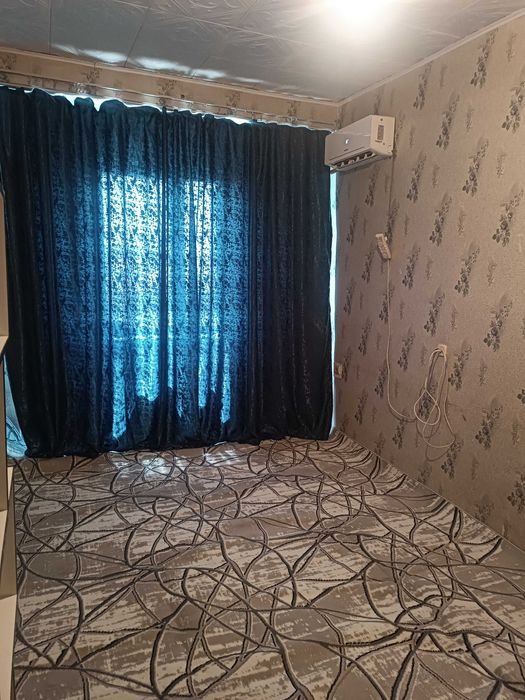 Квартира топширамиз Бектемирский район профи университет орка томони