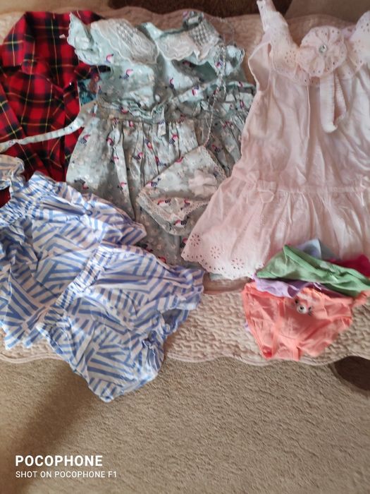 Продам детские вещи