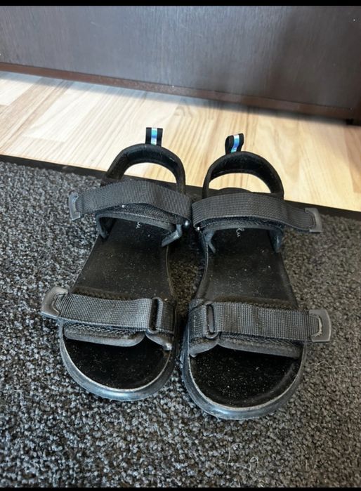 Vand sandale fetita marimea 35