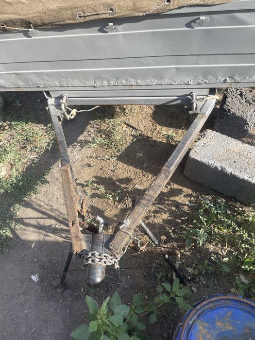 Прицеп легковой в хорошем состонии