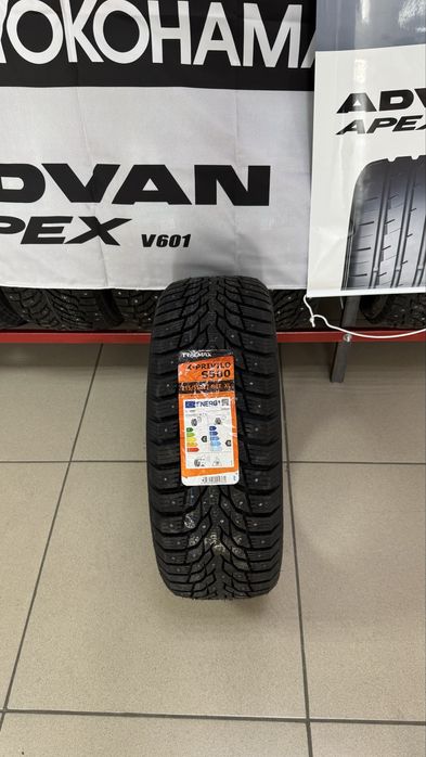 215/55R17  TRACMAX с шипами