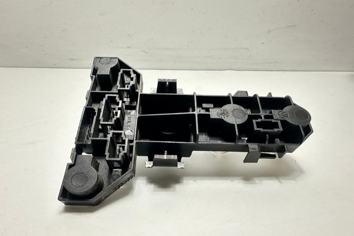 Soclu Stop Stanga  1j6945257 Volkswagen VW Golf a 4-a generatie