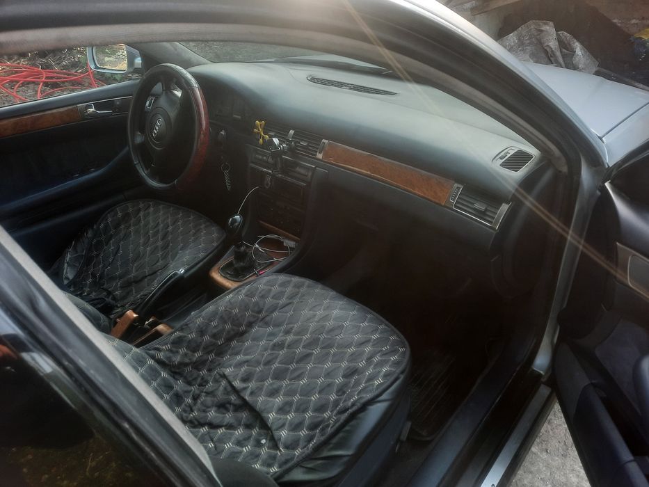 Продам ауди а6 аценкованный кузов