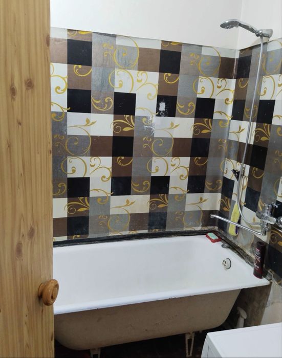 Ттз 1 Продается квартира 2/4/4 балкон 1.5х6 ор-р: Стадион Локомотив