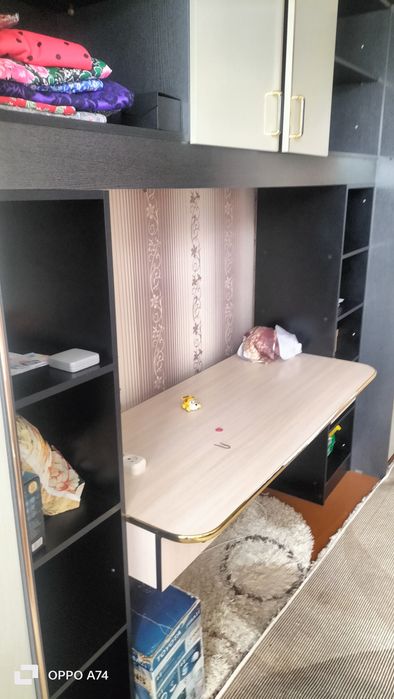 Подростковая стенка,с компьютерным столом