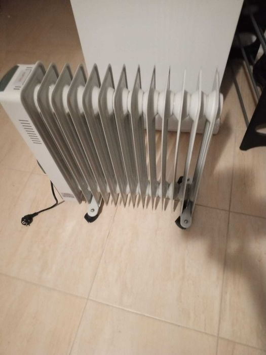 Електрически маслен радиатор