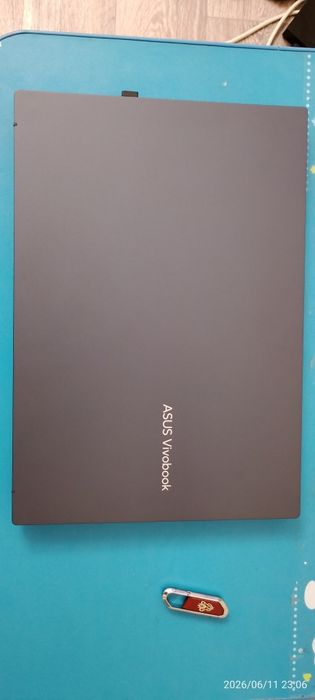 Продам ноутбук Asus vivobook 16