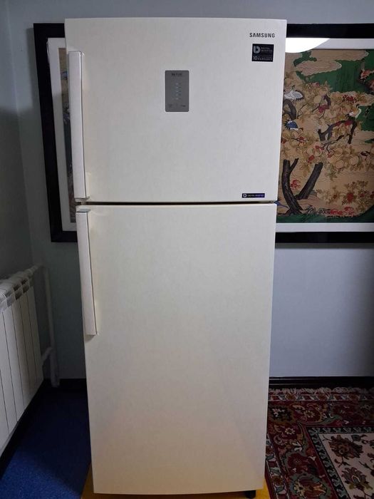 Продам холодильник Samsung