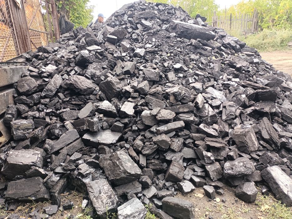 Уголь дрова в мешках 1200