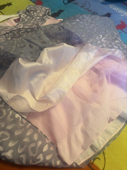 Платье для девочки 5-6 лет (нужно мерить)