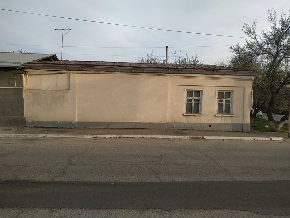 Kotta yol yuzida Shofayz mostda uy sotiladi