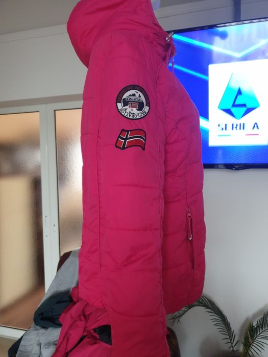 Vand haina GEOGRAPHICAL NORWAY marimea M